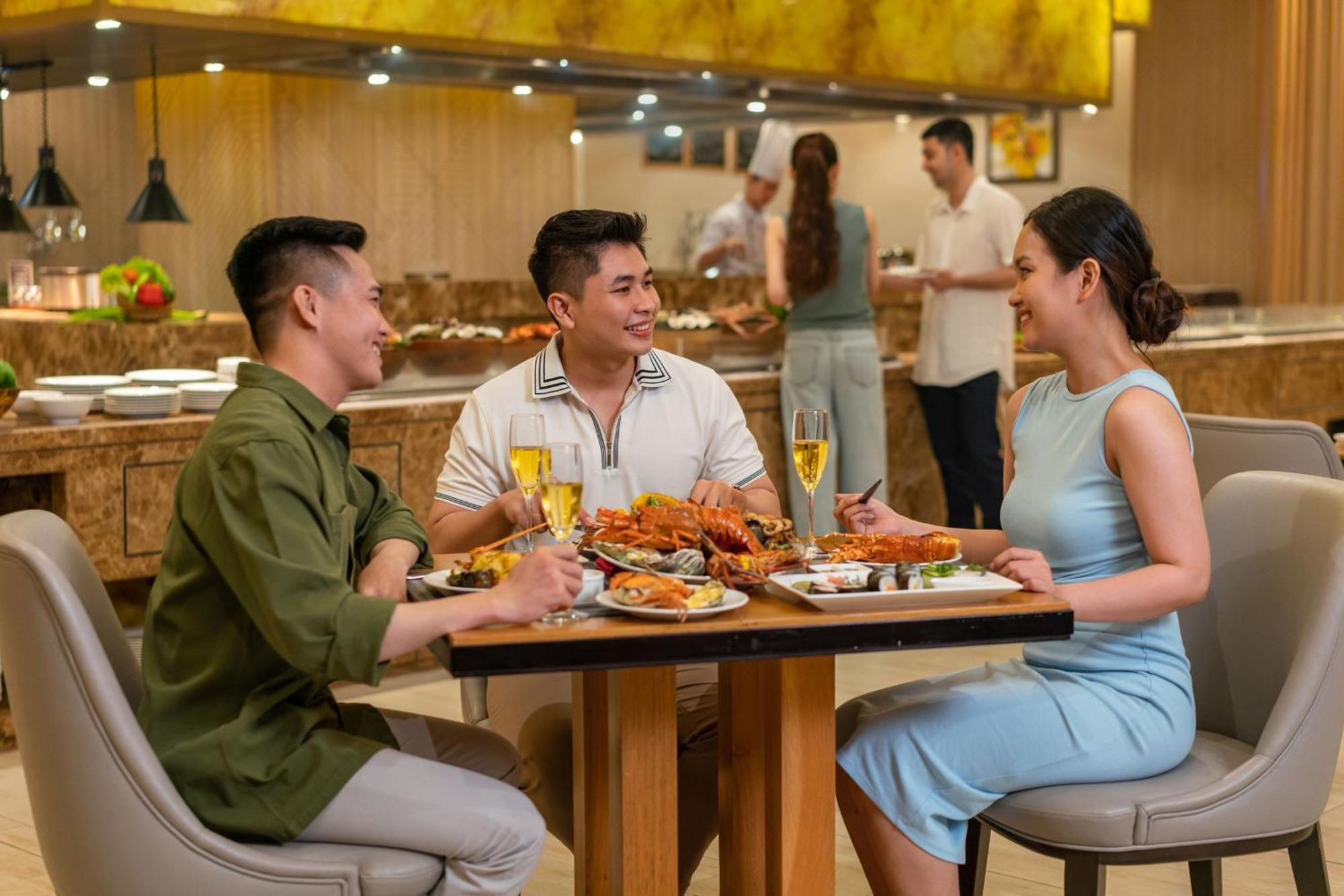 Sheraton Can Tho Exteriér fotografie A restaurant in Vietnam