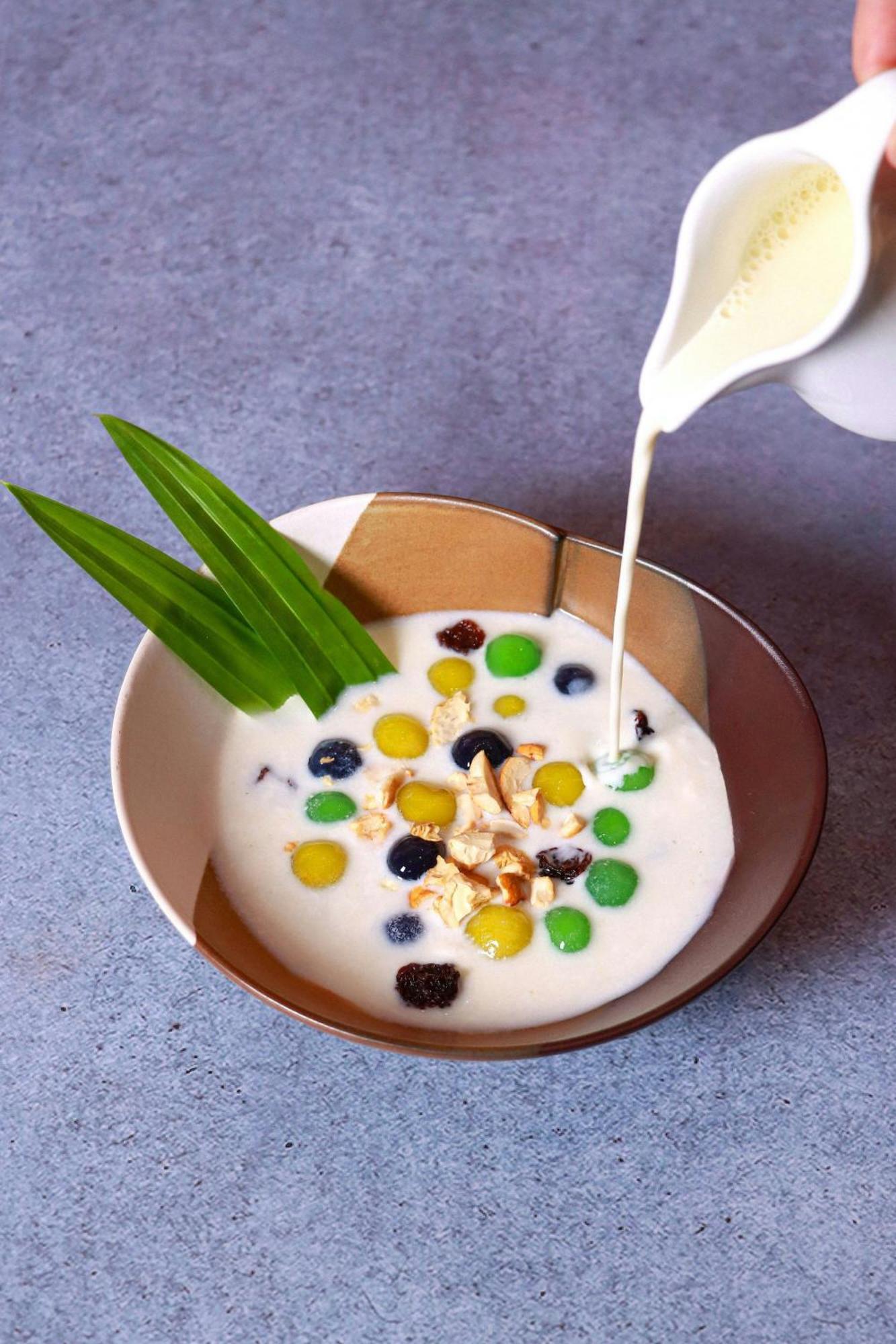 Sheraton Can Tho Exteriér fotografie Thai dessert