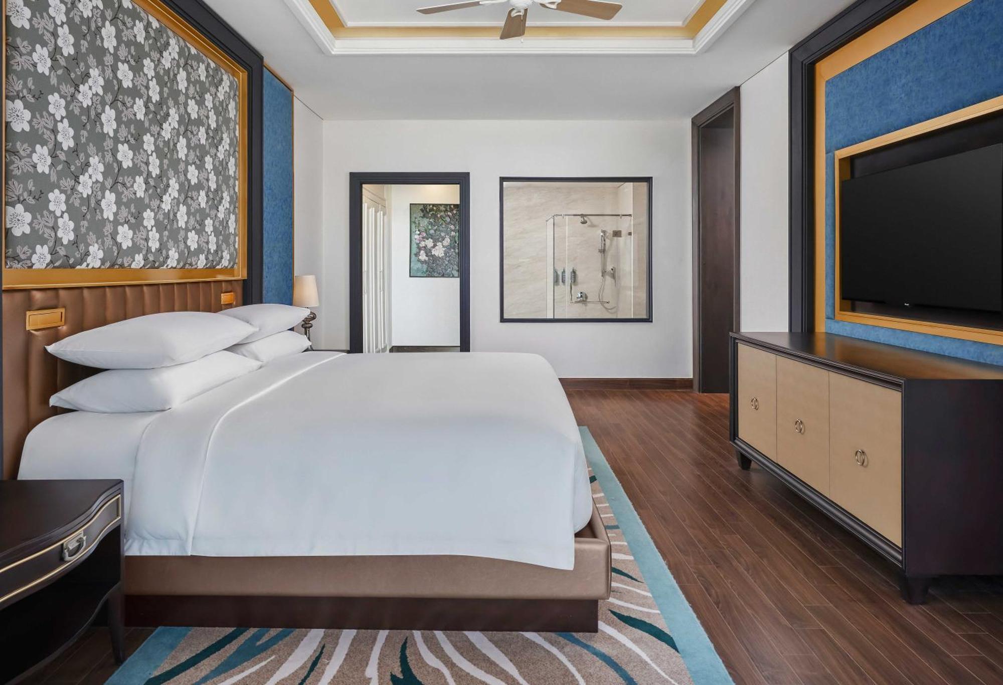 Sheraton Can Tho Exteriér fotografie A bedroom at the hotel